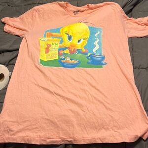 Vintage Warner Bros. Looney Toons Tweety Bird Night Shirt. One Size Fits Most.